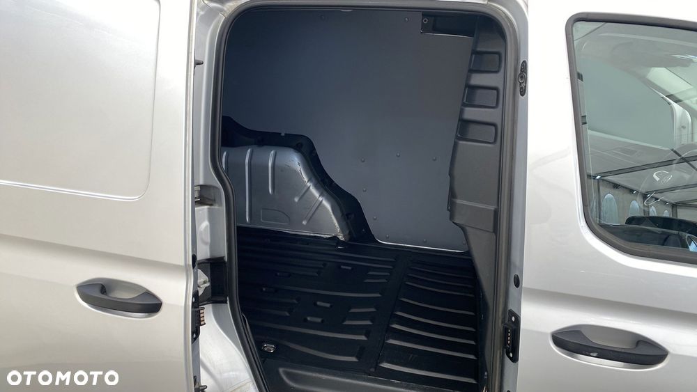 Volkswagen Caddy - 13