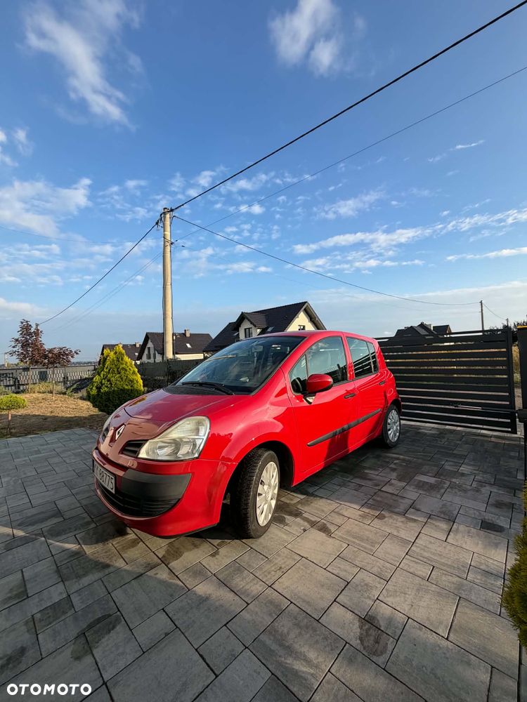 Renault Modus - 1