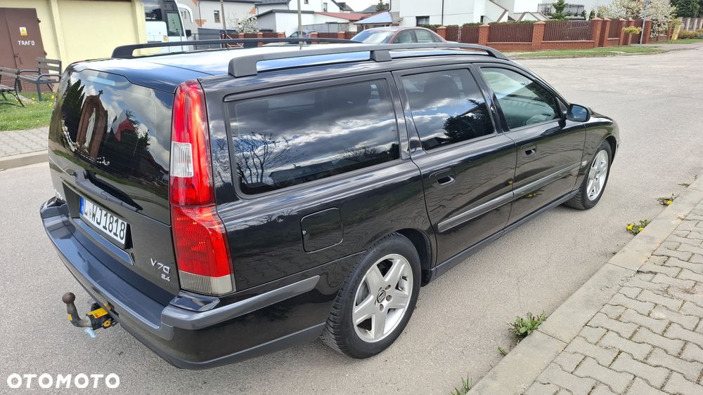 Volvo V70 2.4 - 24