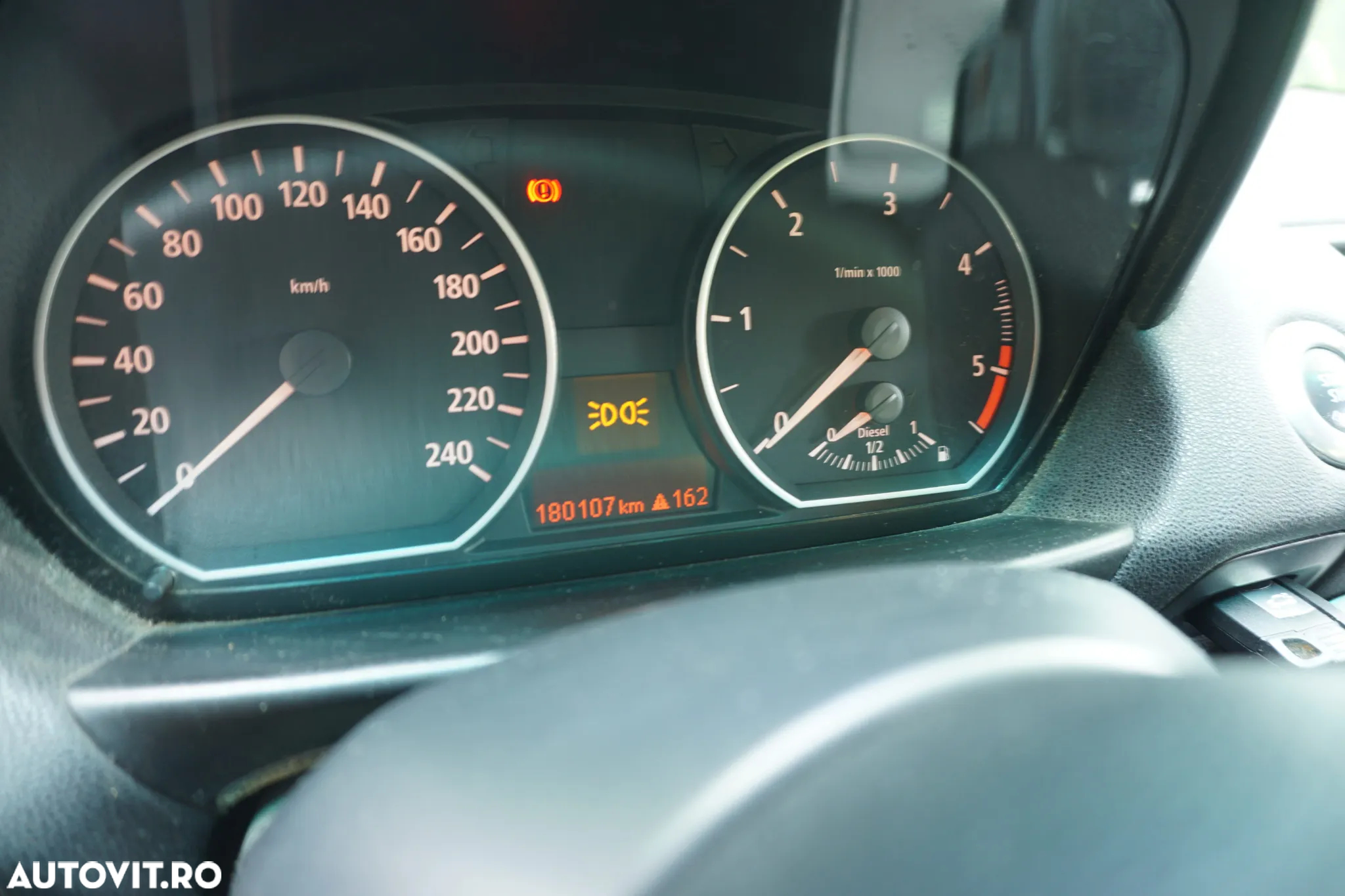 BMW Seria 1 118d - 5