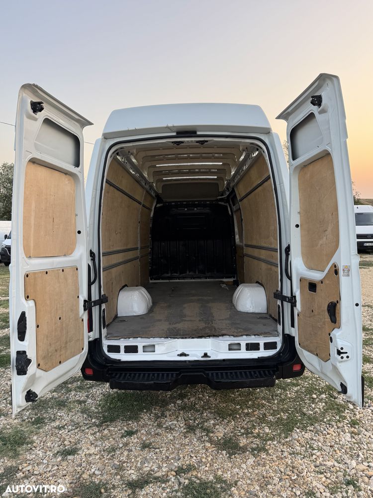 Renault Master XXL - AXA DUBLA -Cel mai lung - Cel mai inalt - 2.3 euro5  125Cp - 8