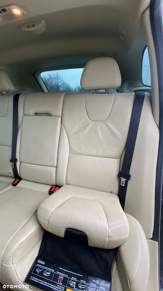 Volvo XC 60 D5 AWD Summum - 13