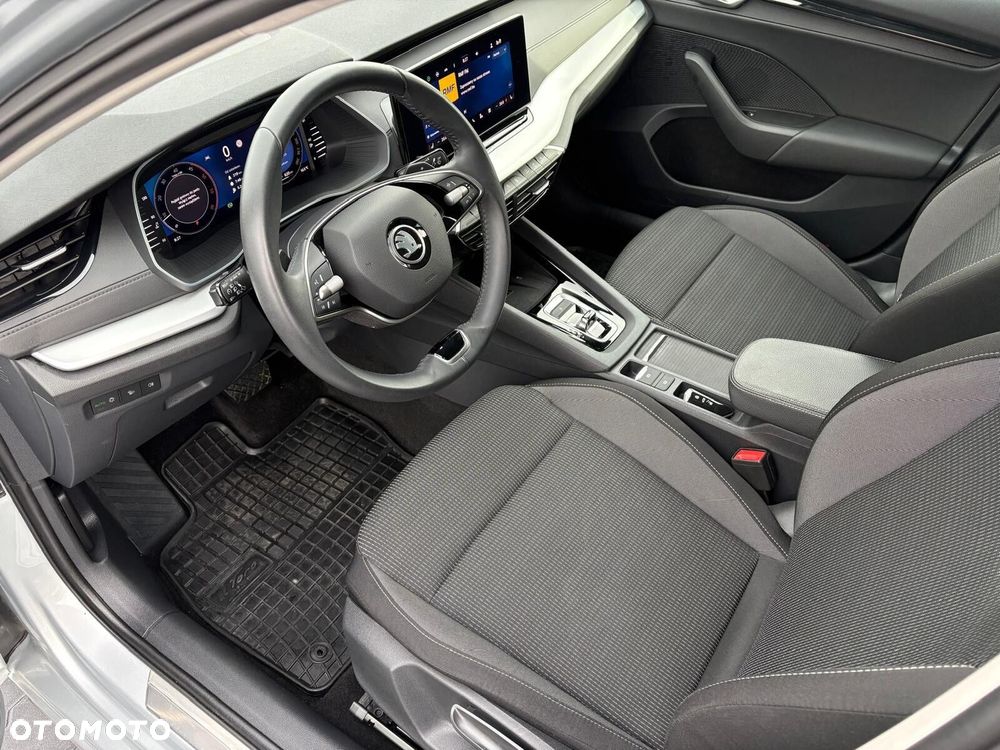 Skoda Octavia 2.0 TDI Selection DSG - 11