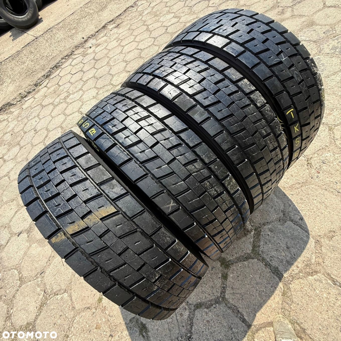 315/80R22.5 BRIDGESTONE 10-12mm NAPĘD KOMPLET OPONY CIĘŻAROWE TYŁ TK565 - 1