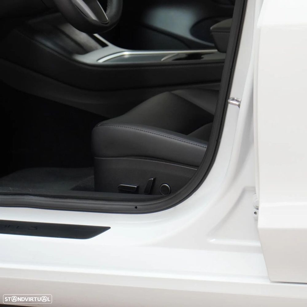 Tesla Model 3 Long Range RWD - 28