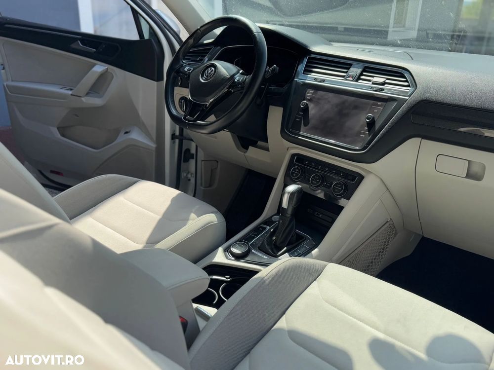 Volkswagen Tiguan 2.0 TDI DSG 4Mot Highline - 36