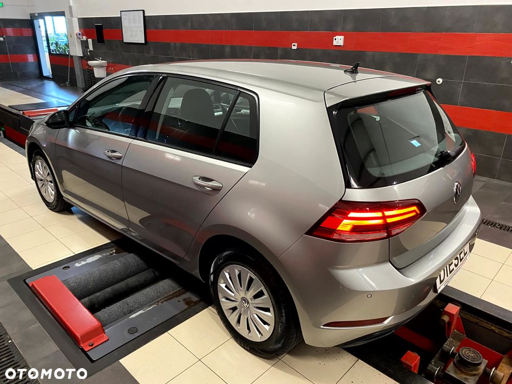 Volkswagen Golf 1.6 TDI BMT Start - 12