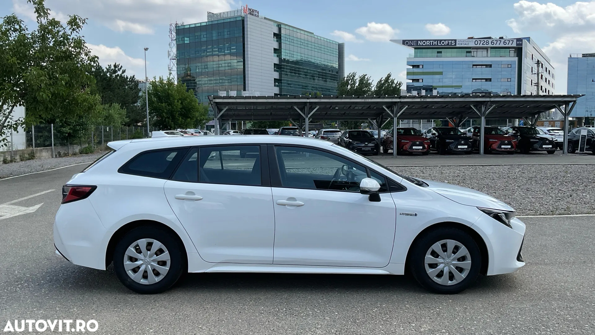 Toyota Corolla 1.8 HSD TS Eco - 11