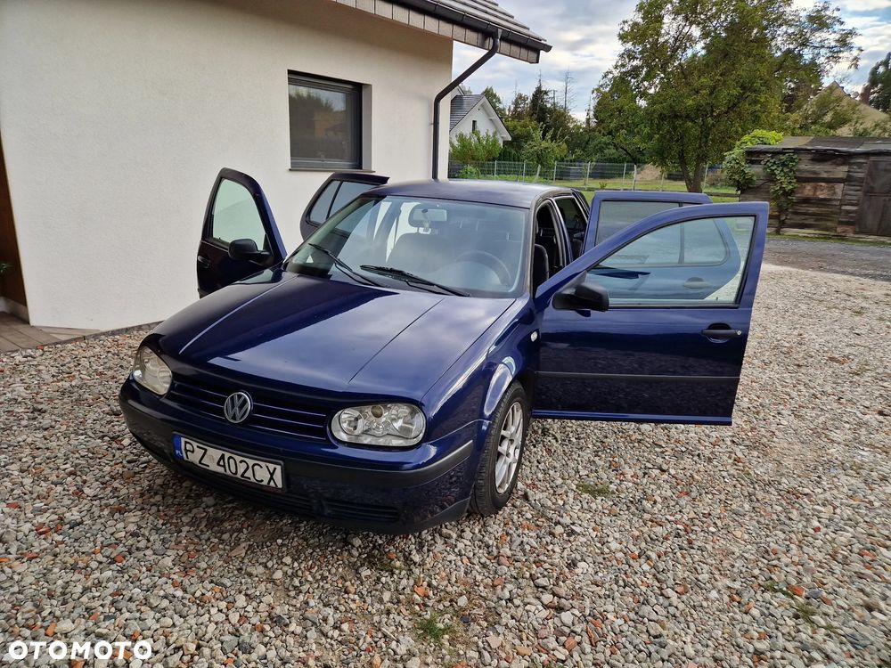 Volkswagen Golf 1.6 - 5