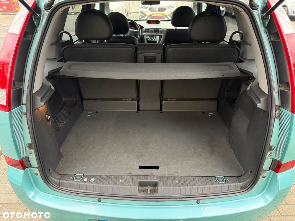 Opel Meriva 1.6 (Essentia) - 32