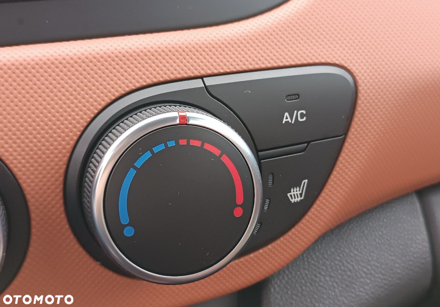 Hyundai i10 - 24