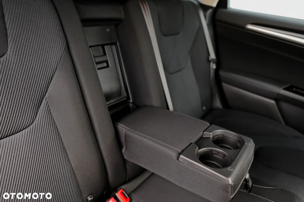 Ford Mondeo 2.0 TDCi Start-Stopp PowerShift-Aut Business Edition - 33
