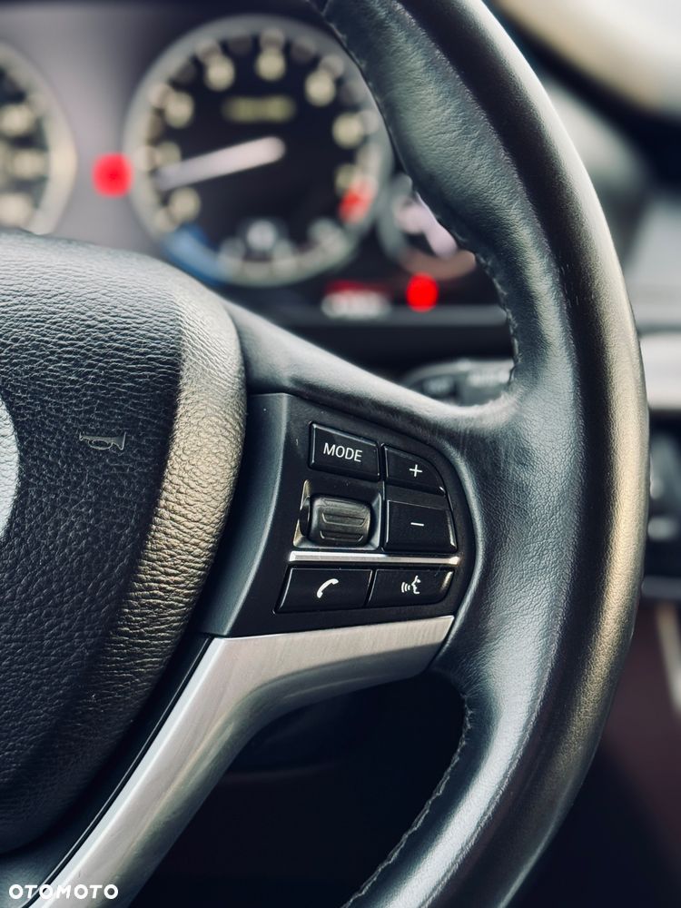 BMW X5 3.5i xDrive - 23