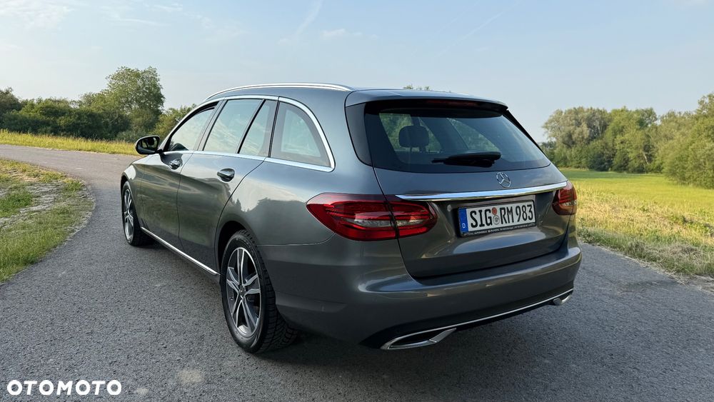 Mercedes-Benz Klasa C 200 d 9G-TRONIC - 31