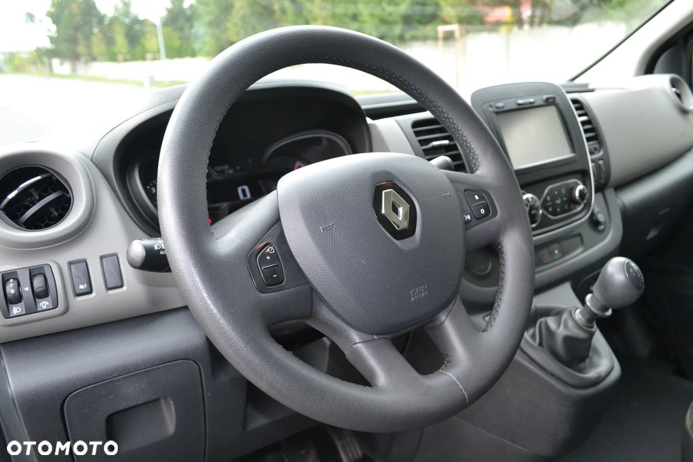 Renault Trafic - 14
