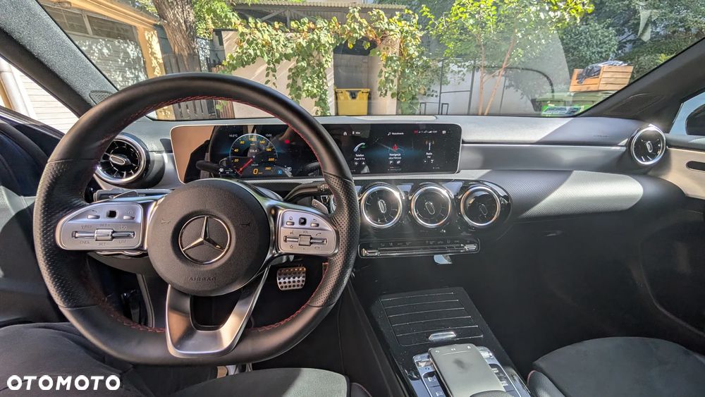 Mercedes-Benz Klasa A 200 AMG Line 7G-DCT - 9