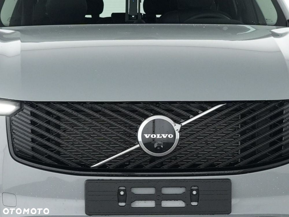 Volvo XC 90 T8 AWD Plug-In Hybrid Plus Dark 7os - 4