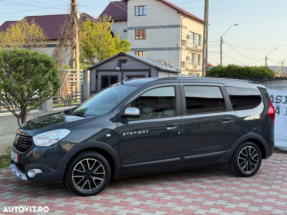 Dacia Lodgy 1.5 dCi Stepway - 22