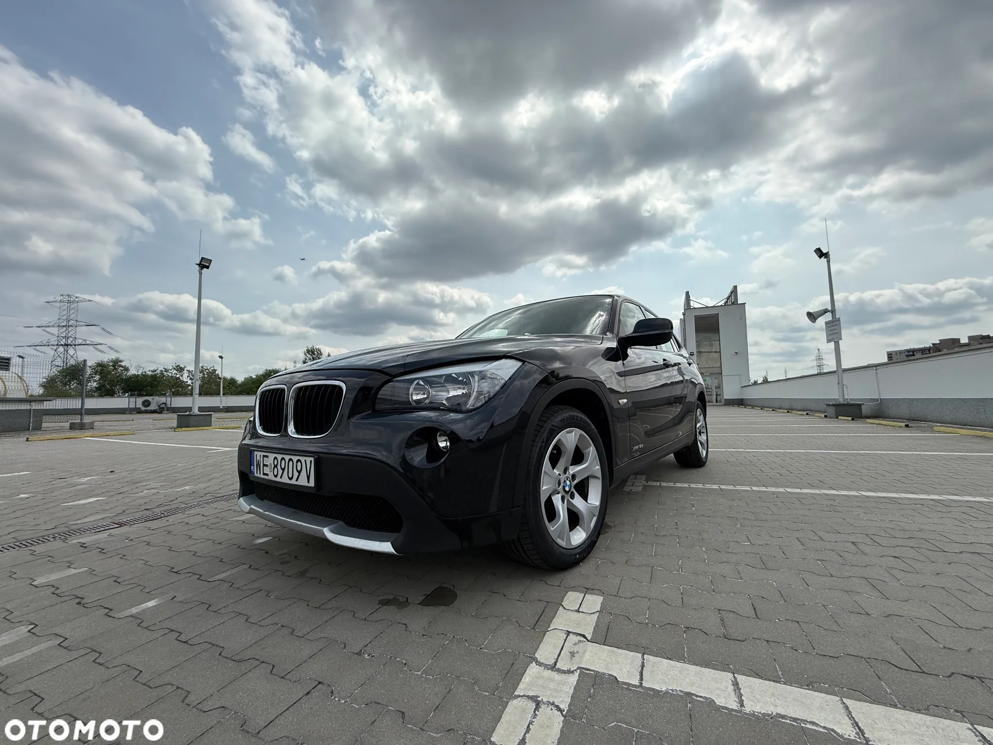 BMW X1 xDrive18d - 13