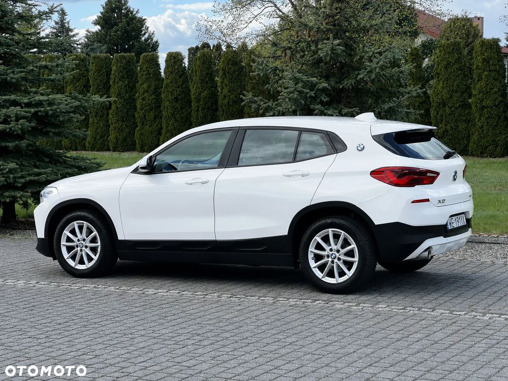 BMW X2 sDrive18i - 11