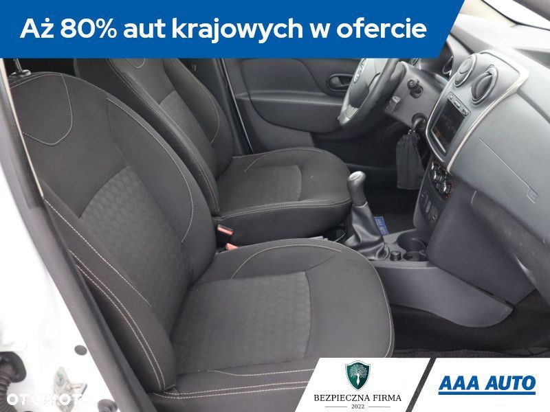 Dacia Sandero - 11