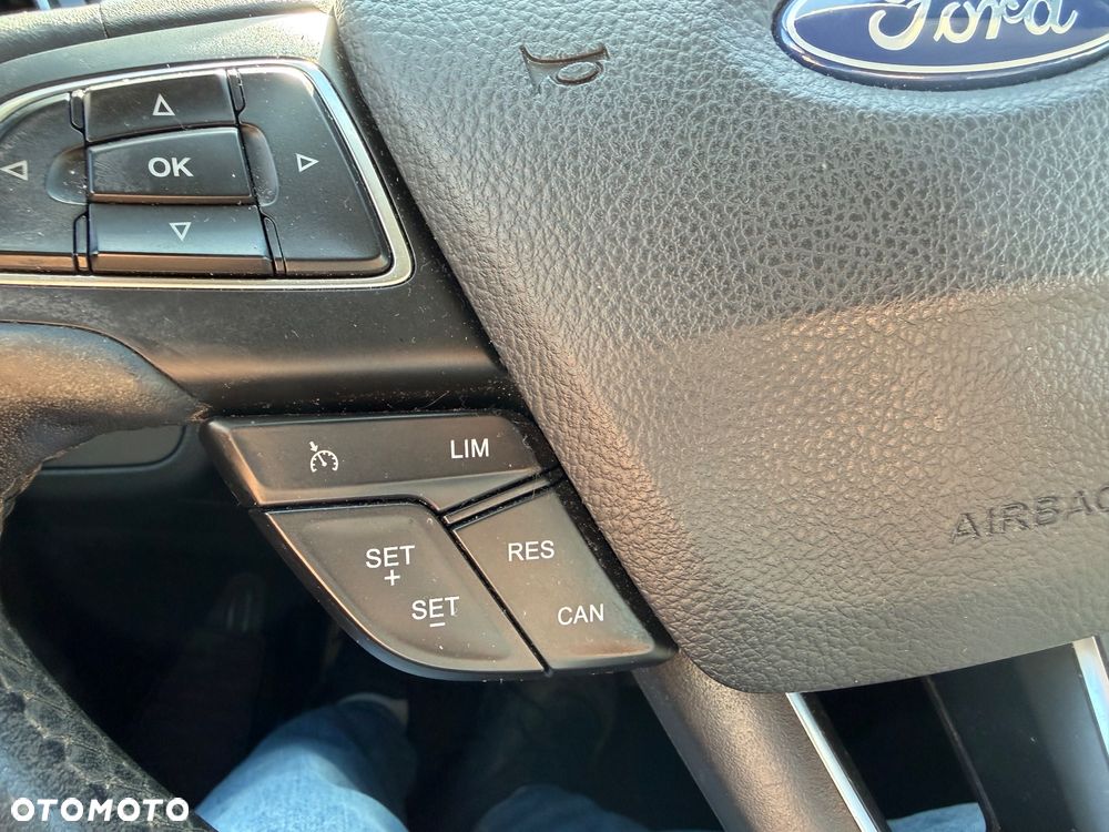 Ford Kuga 2.0 TDCi 4x2 Titanium - 20