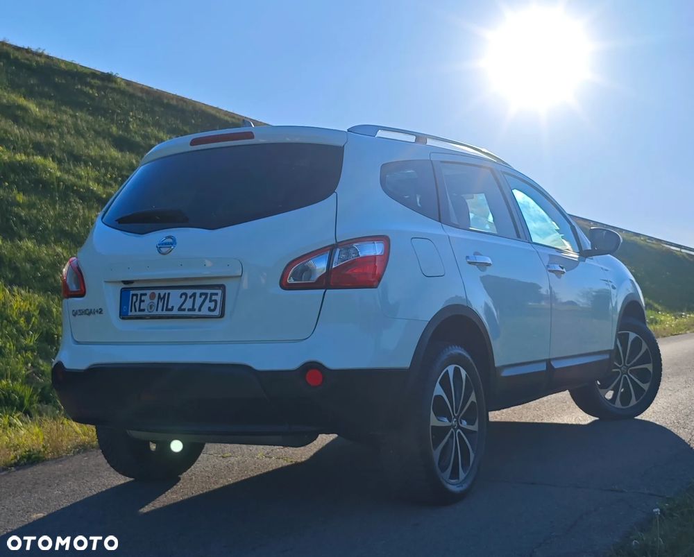 Nissan Qashqai+2 2.0 tekna - 17