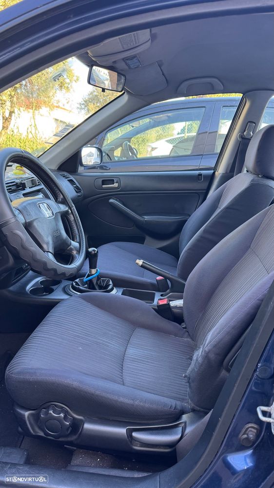 Honda Civic 1.6 ES - 8