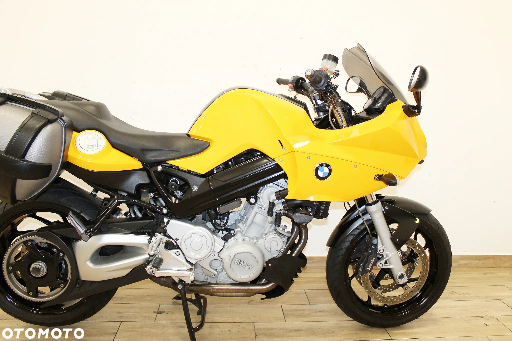 BMW F - 3