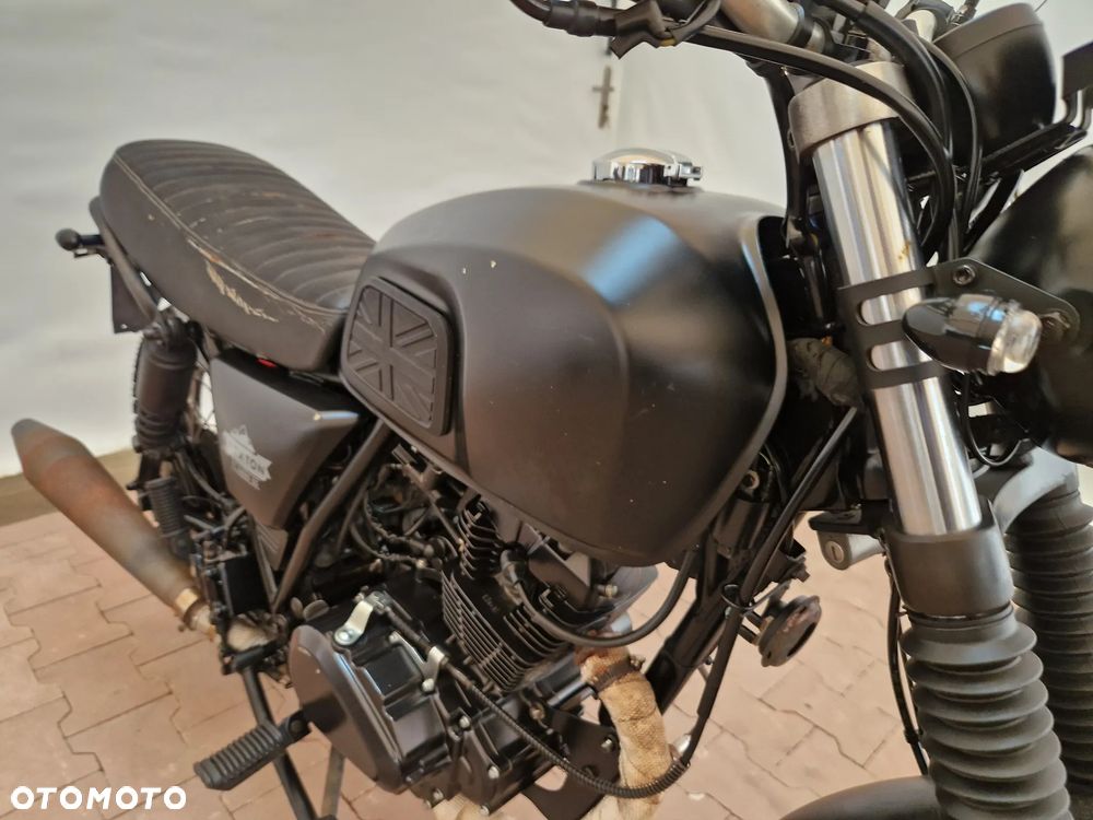 Brixton Felsberg - 15