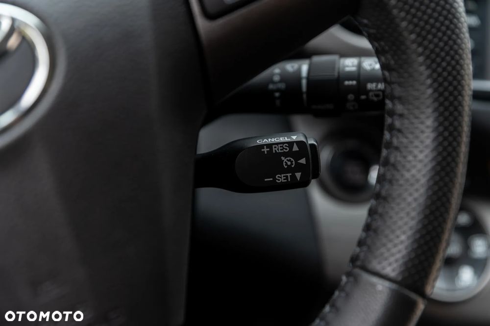 Toyota RAV4 2.0 4x4 Sol - 36