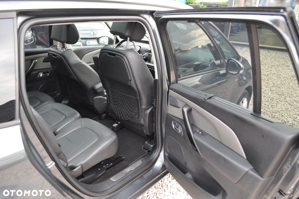 Citroën C4 Picasso BlueHDi 150 Exclusive - 16