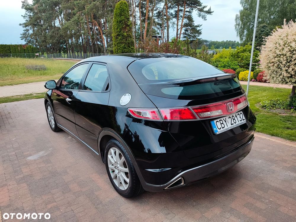 Honda Civic 1.4 i-VTEC - 2