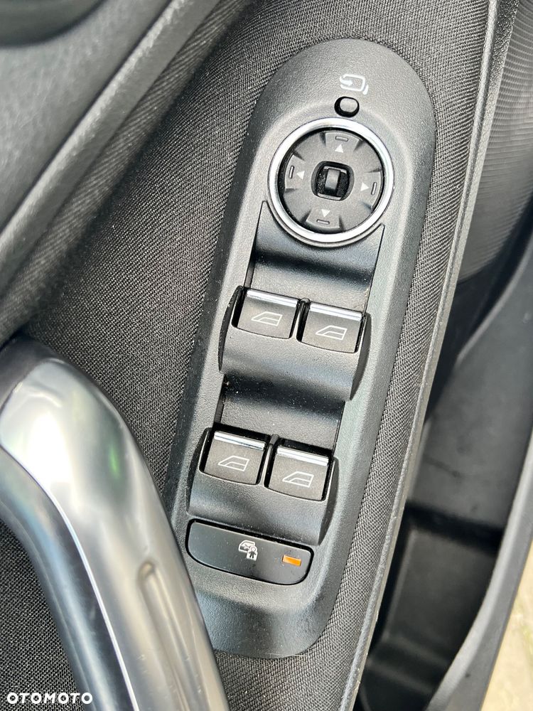 Ford Galaxy 1.6 EcoBoost Trend - 17