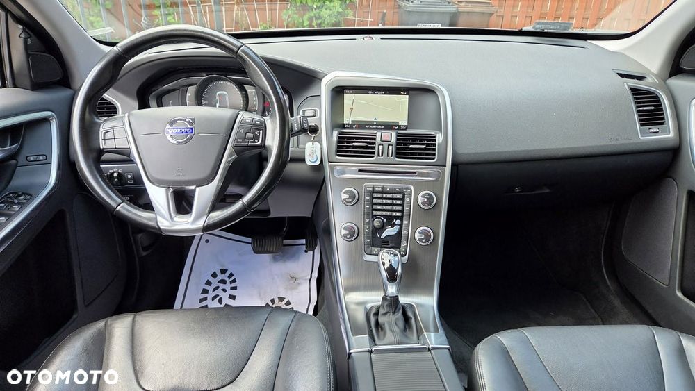 Volvo XC 60 D5 AWD Summum - 34