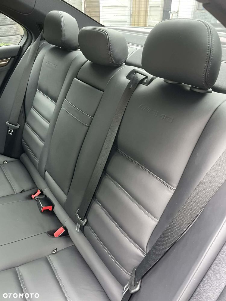 Mercedes-Benz Klasa C 63 AMG 7G-TRONIC - 9