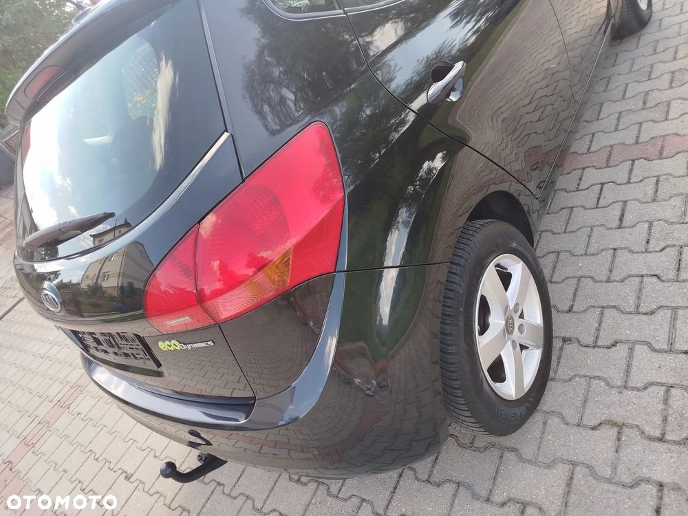 Kia Venga 1.4 CVVT Fifa World Cup Edition - 16