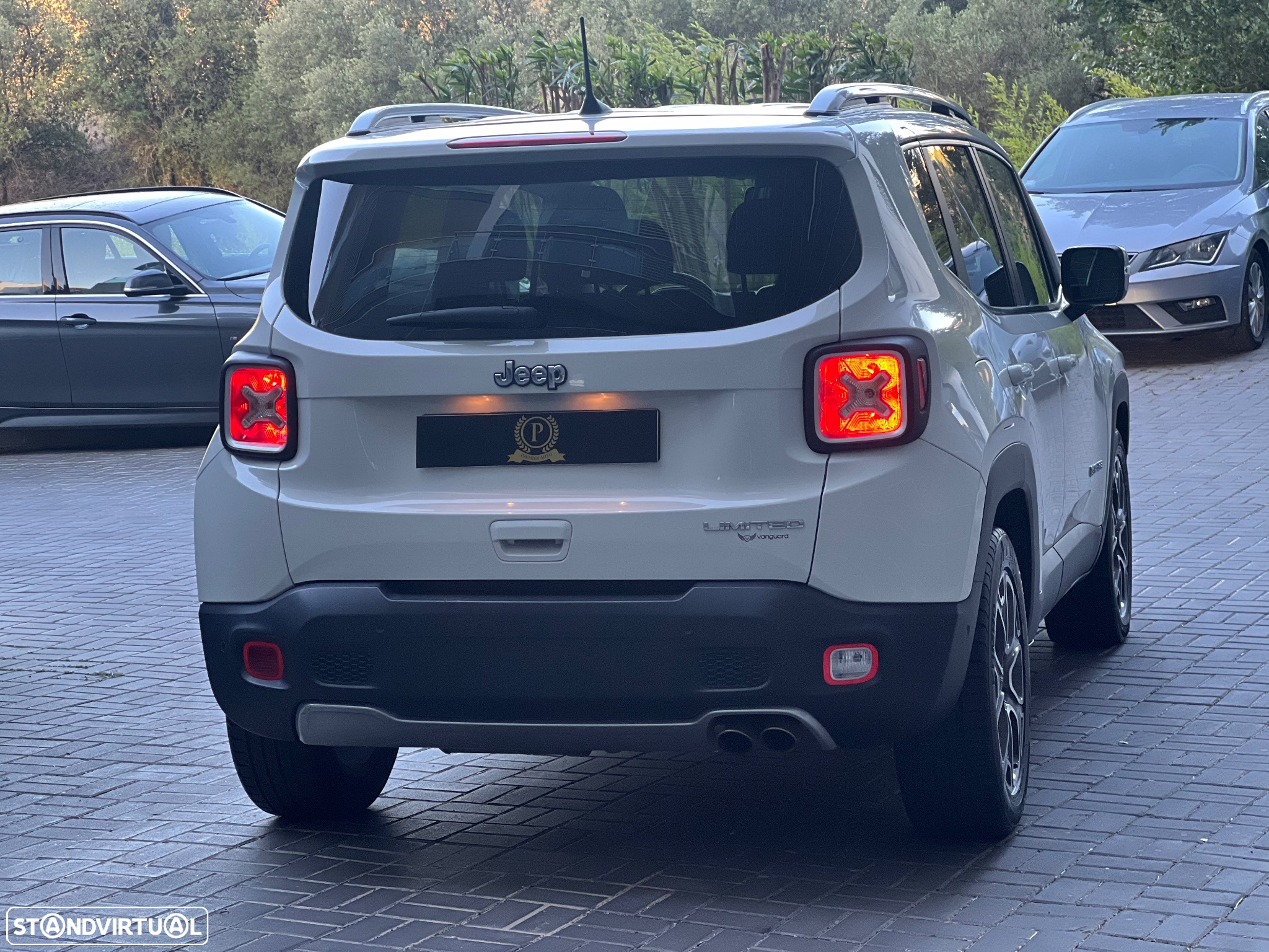 Jeep Renegade 1.6 MJD Limited S DCT - 5