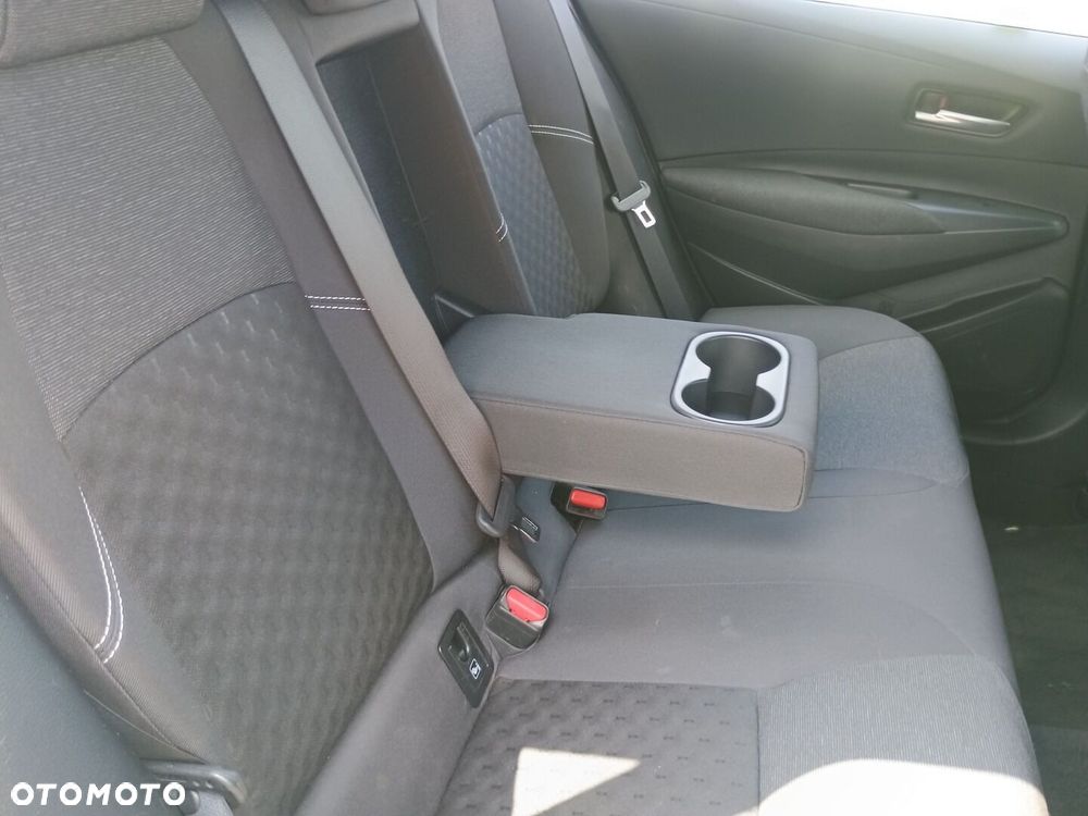 Toyota Corolla 1.8 Hybrid Comfort - 14