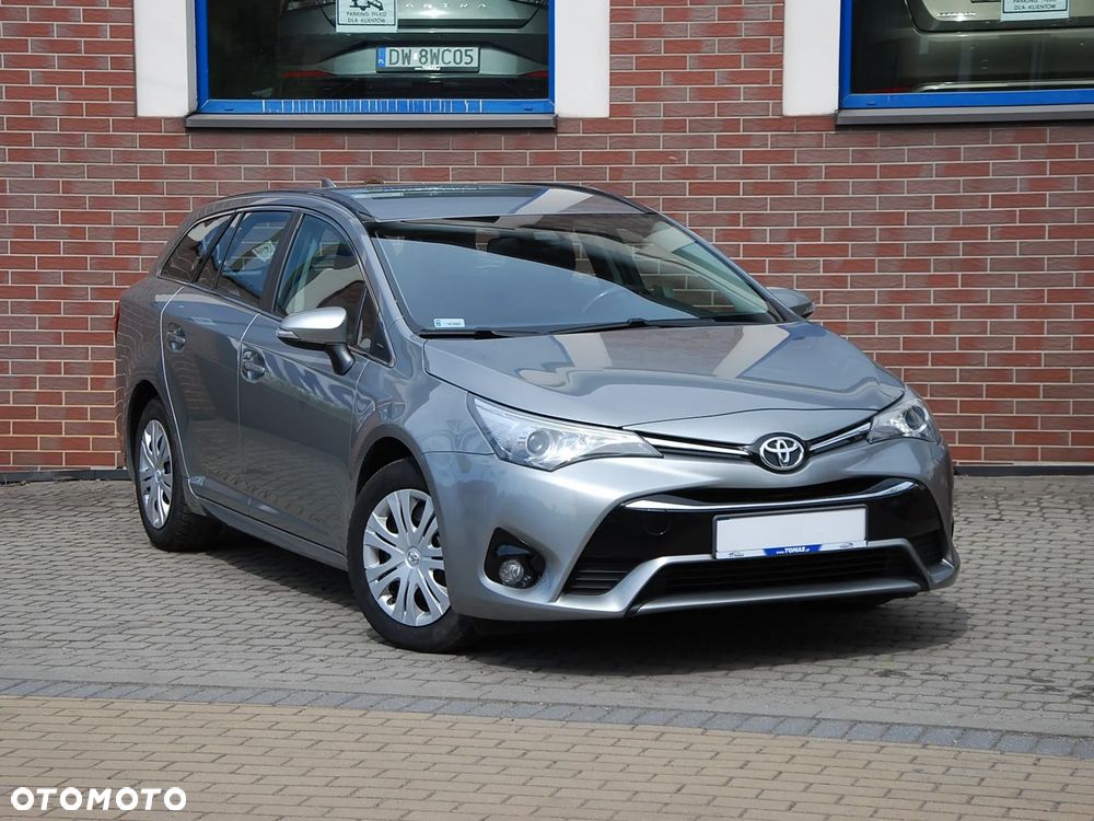 Toyota Avensis - 3