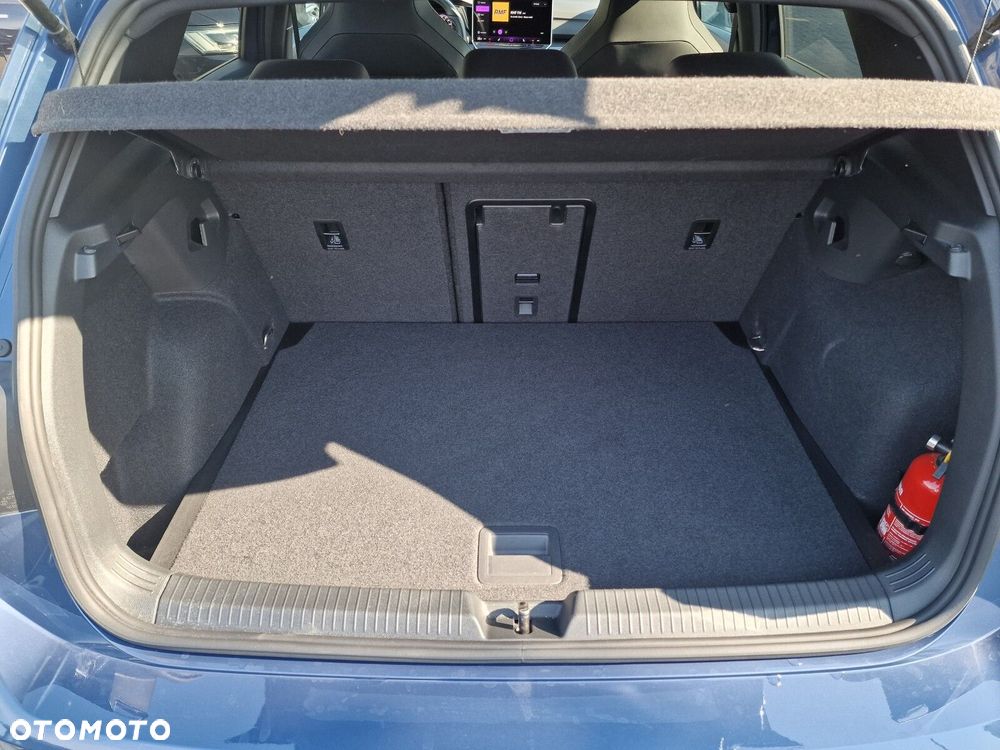 Volkswagen Golf - 14