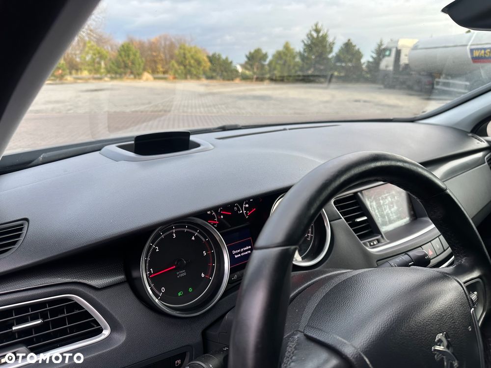 Peugeot 508 2.0 HDi Allure - 22