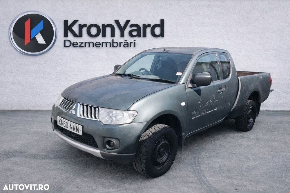 Dezmembrari dezmembrez  Mitsubishi L200 Facelift 2.5 Diesel 2010-2015  4D56 - 6
