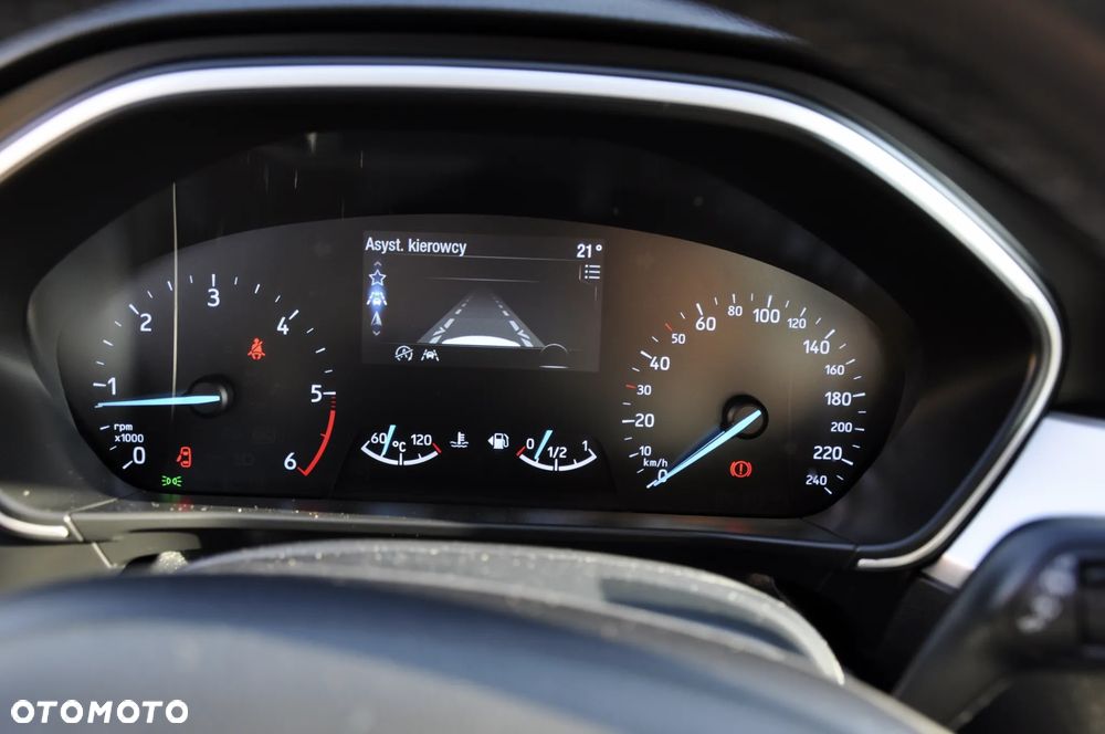 Ford Focus 1.5 EcoBlue STart-Stopp-System TITANIUM - 35