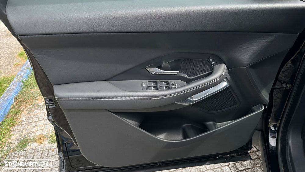 Jaguar E-Pace D150 R-Dynamic - 21