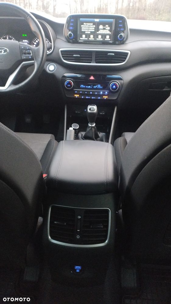 Hyundai Tucson blue 1.6 CRDi 4WD Select - 29