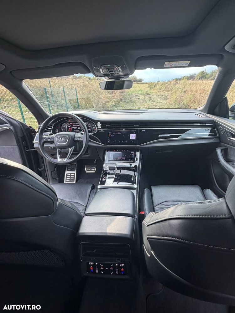 Audi RS Q8 4.0 TFSI quattro MHEV Tiptronic - 9