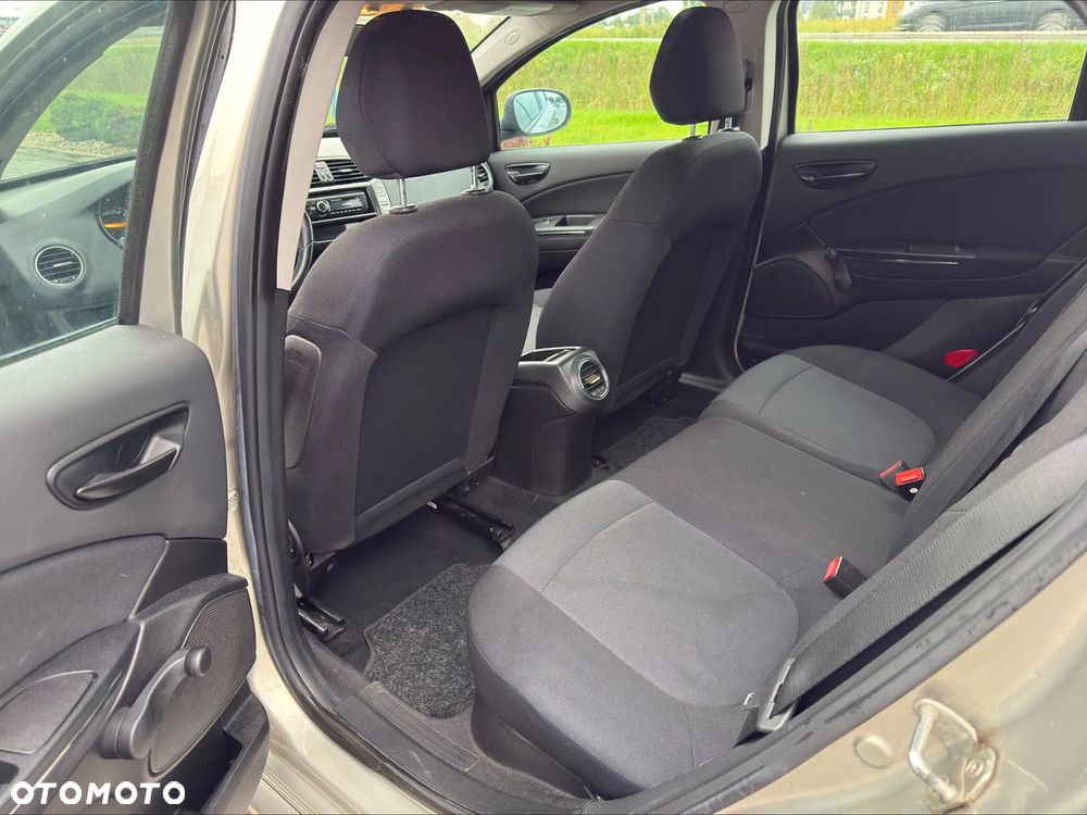 Fiat Bravo - 10