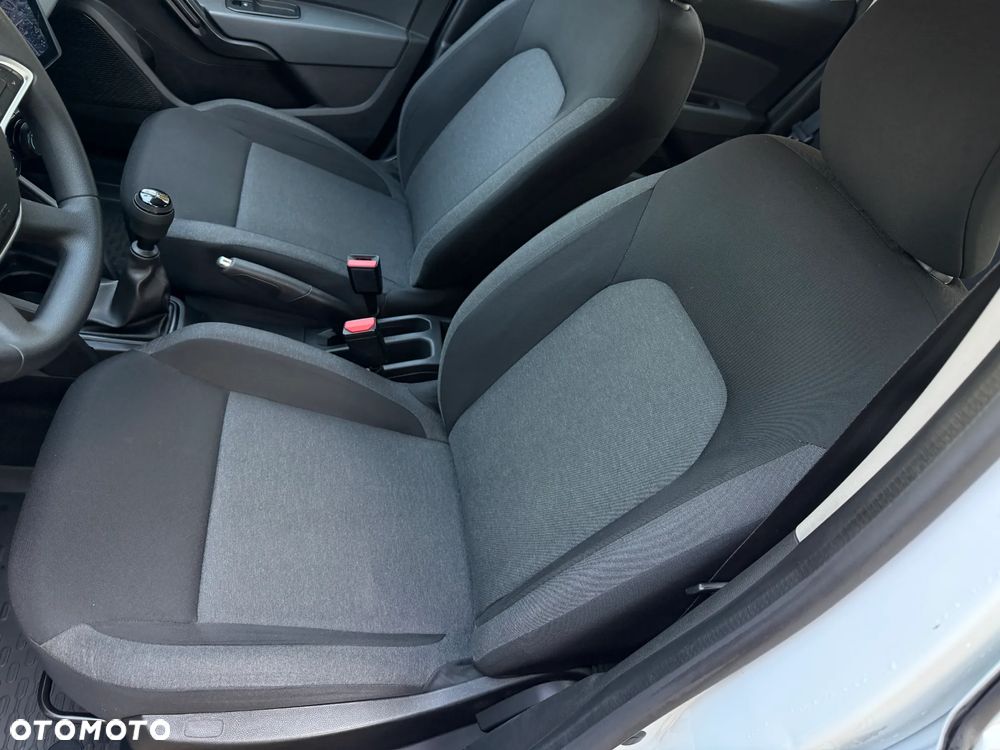 Dacia Duster 1.0 TCe Essential - 11