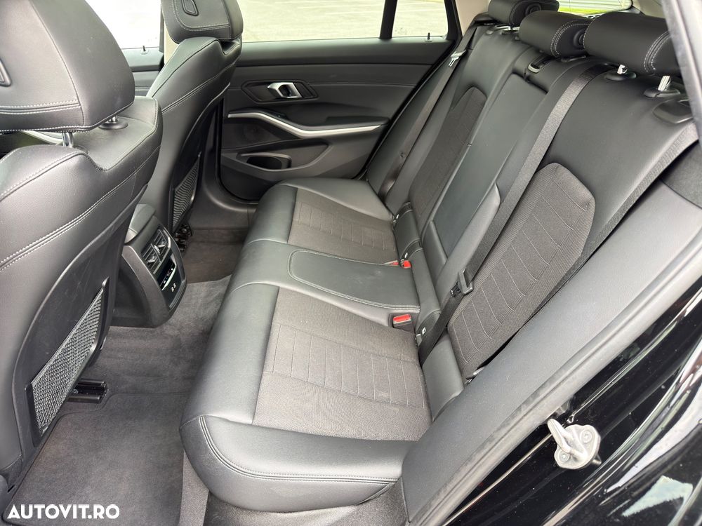 BMW Seria 3 320d Aut. - 10
